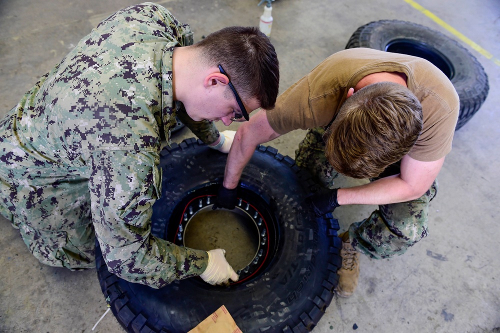 Construction Mechanics Keep Operations Rolling