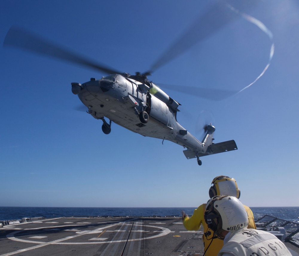 MH-60S Sea Hawk Takes Off