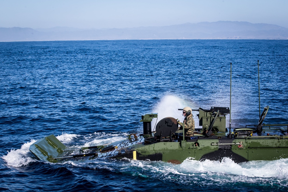 Marines test new ACV’s ability to integrate with naval shipping