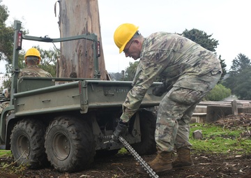 Army Reserve Soldiers from 801st Engineer Company honored by Vallejo