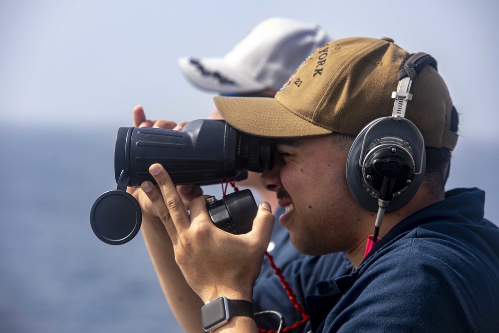 Sailors take part in Seamanship training