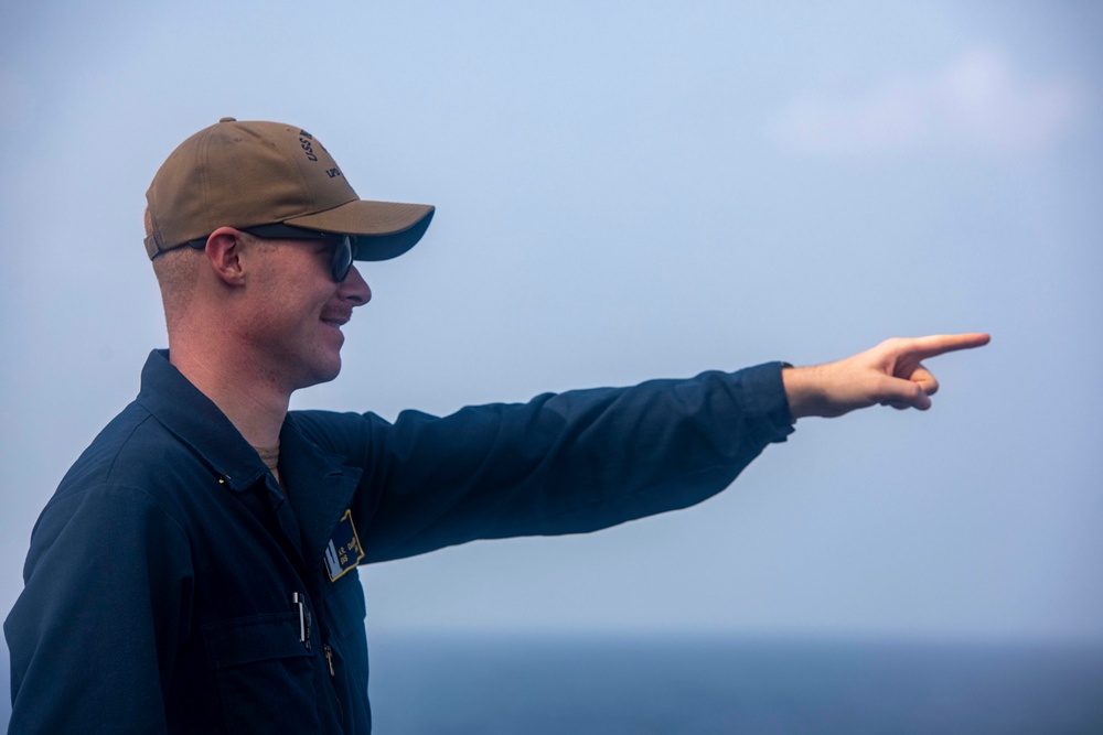 Sailors take part in Seamanship training