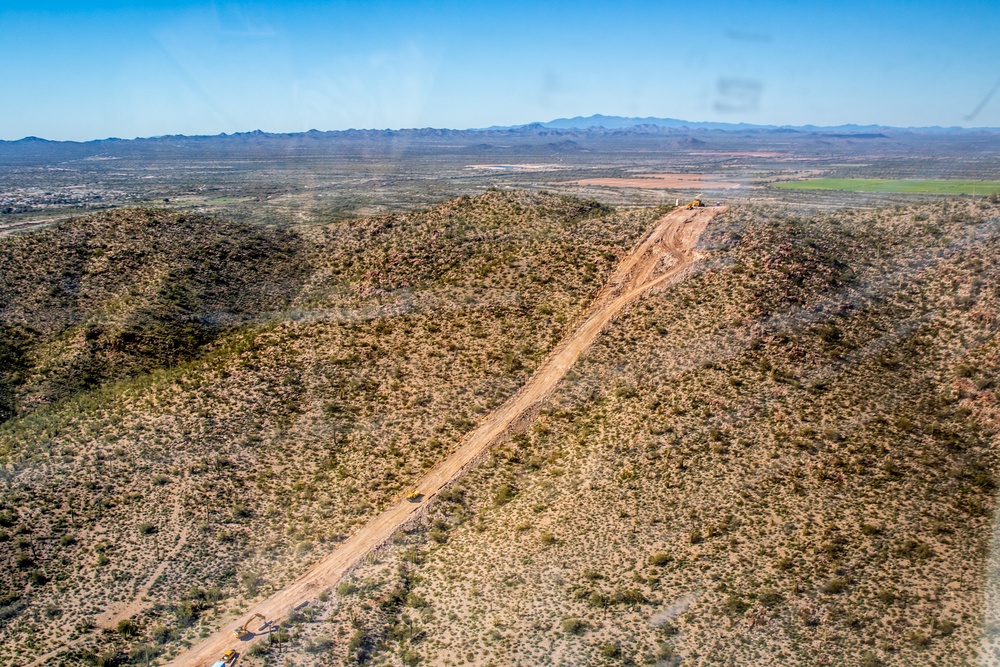 Border Barrier Construction: Tucson 2