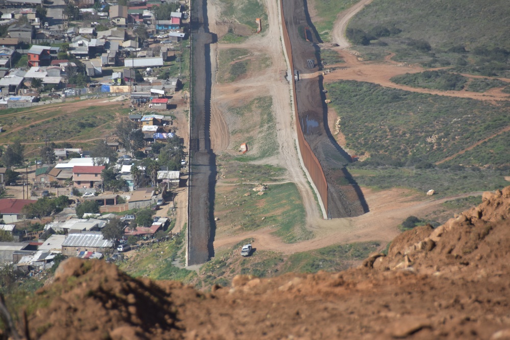 Border Barrier Construction: San Diego 4