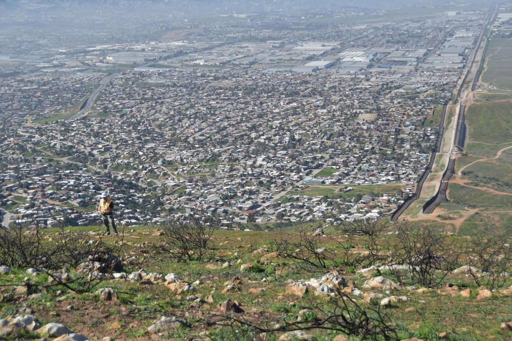 Border Barrier Construction: San Diego 4