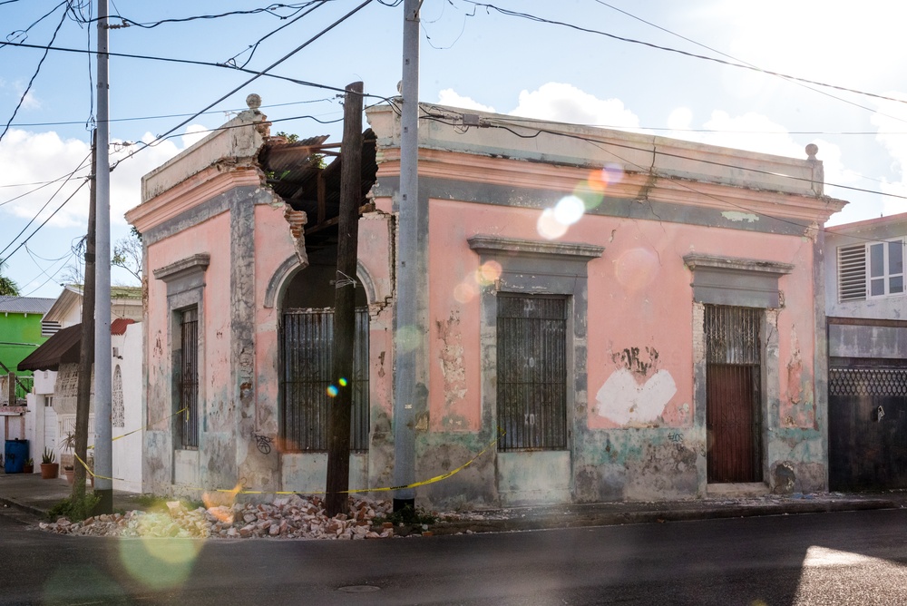 Quake Damage in Ponce, PR