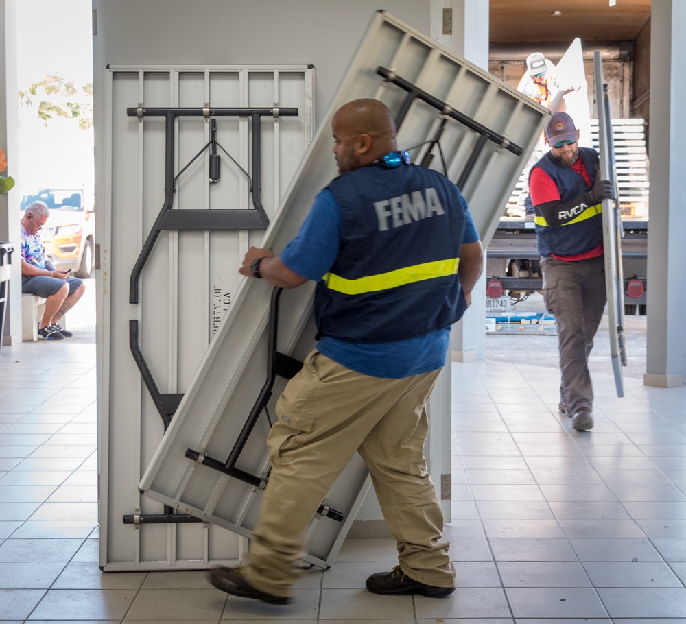 FEMA Recovery Center in Peñuelas Opens to Assist Quake Survivors