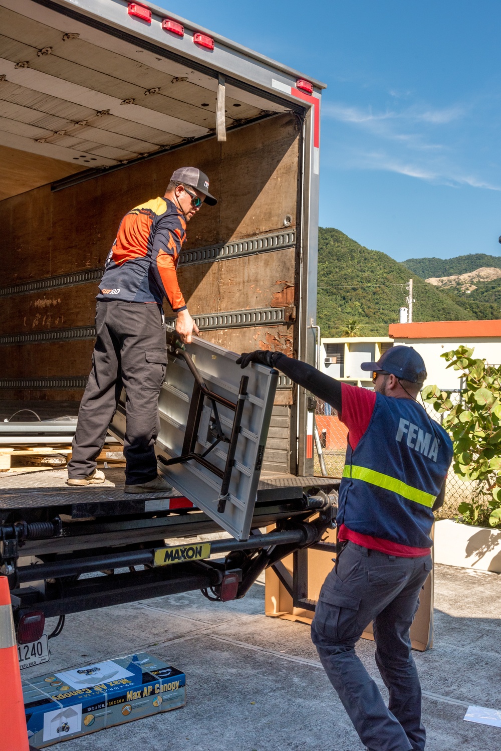 FEMA Disaster Recovery Center Prepares to Open in Peñuelas PR