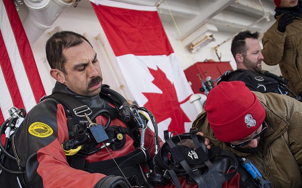 Coast Guard Cutter Polar Star participates in Operation Deep Freeze 2020