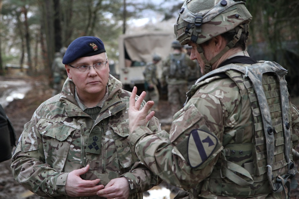 Brigadier visits UK and US Soldiers