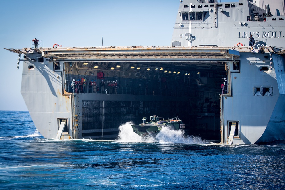 Marines test new ACV’s ability to integrate with naval shipping