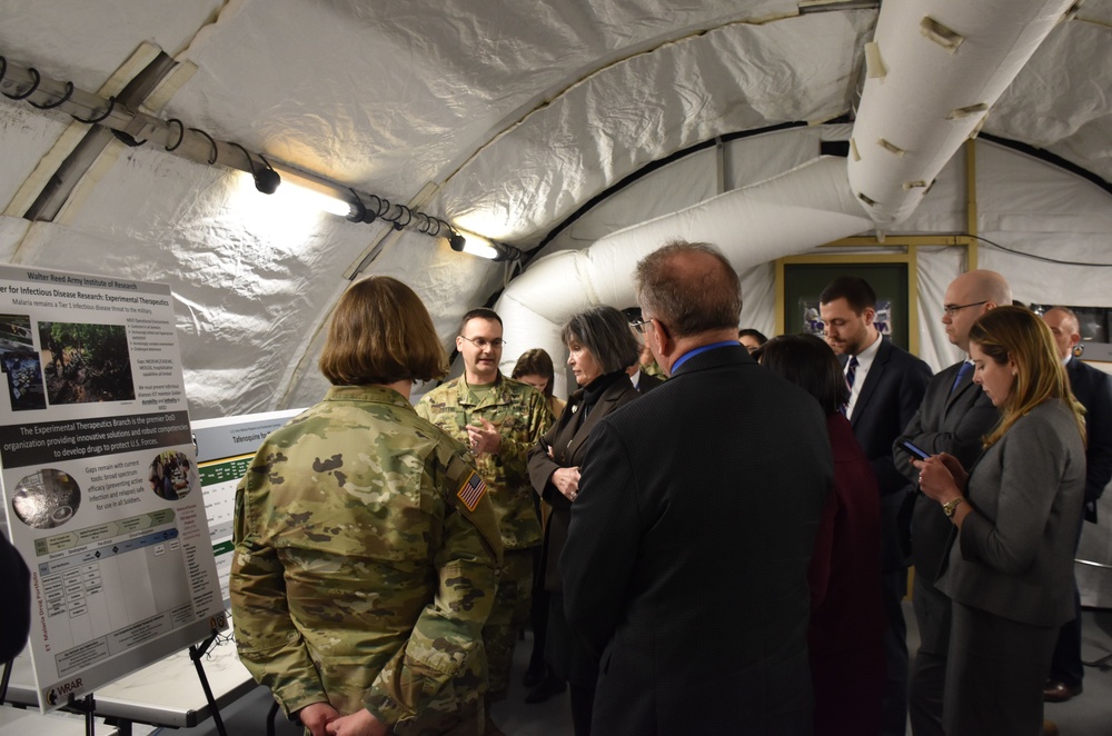 U.S. Representative Betty McCollum visits the U.S. Army Medical Research &amp; Development Command