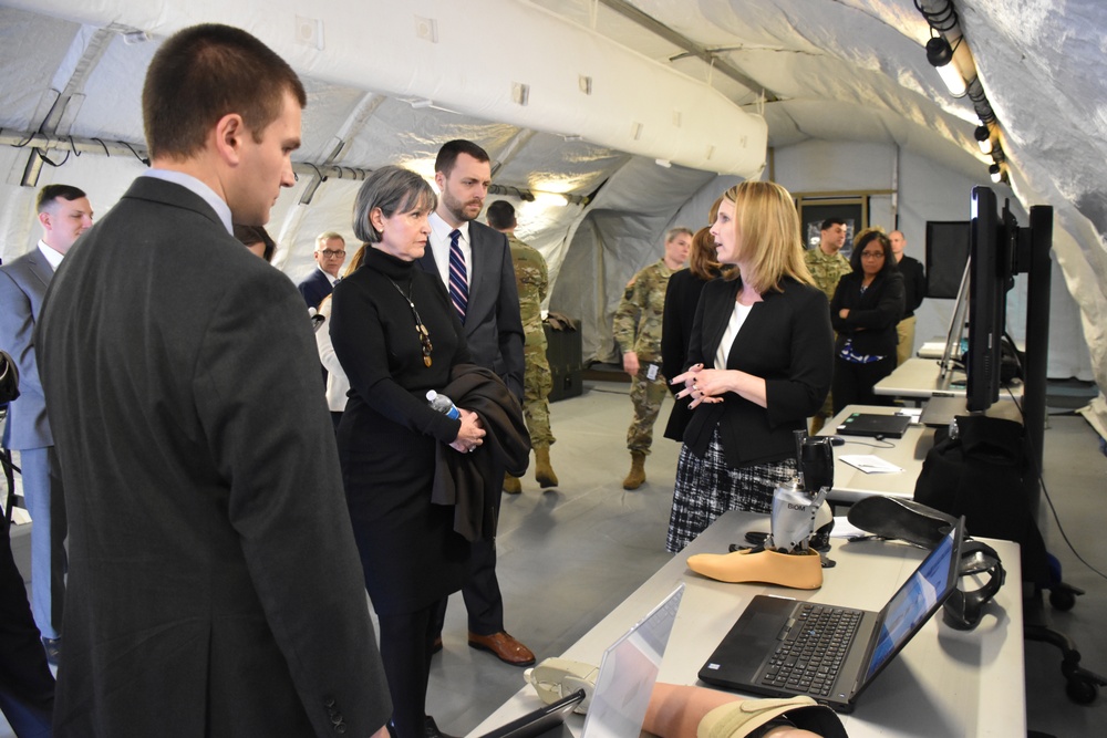 U.S. Representative Betty McCollum visits the U.S. Army Medical Research &amp; Development Command