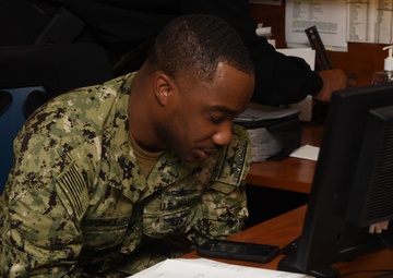 Navy Recruiting District San Francisco Exercise Citadel Shield-Solid Curtain 2020