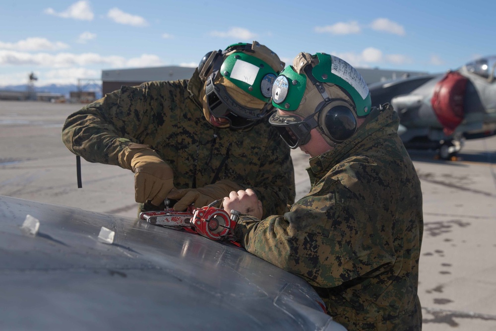 VMA-231 Routine Maintenance at NAS Fallon