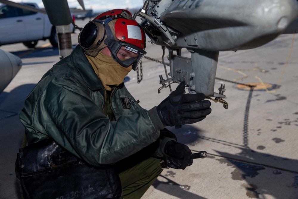 VMA-231 Routine Maintenance at NAS Fallon