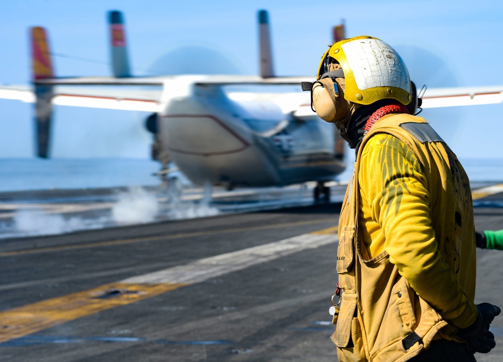 USS Harry S. Truman (CVN 75) transits the Arabian Sea