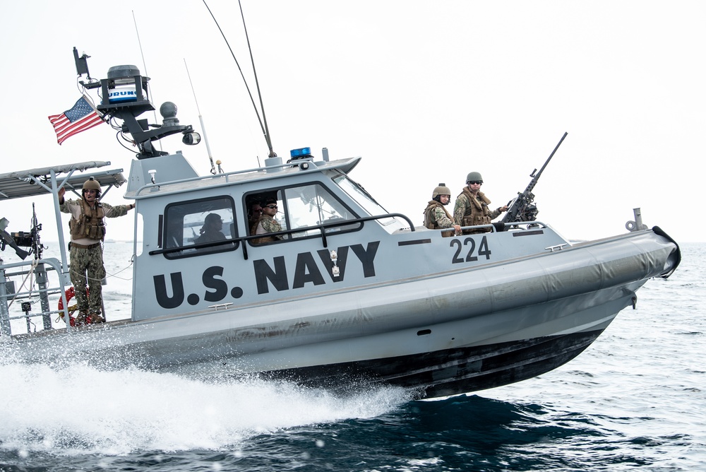 DVIDS - Images - CRS-1 Patrol Boat [Image 4 of 7]