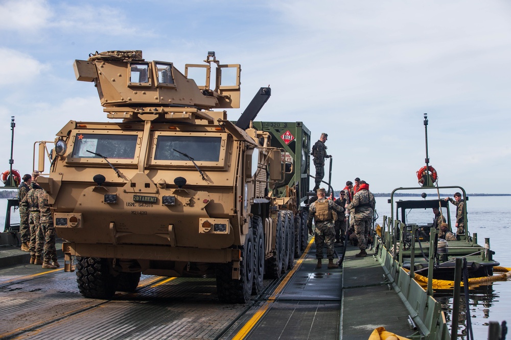 8th ESB Bridging Tanks Across New River