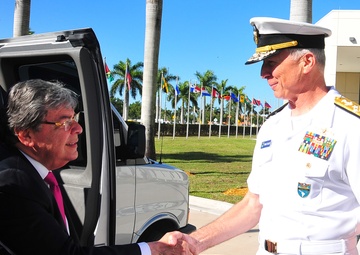 Colombian Minister of Defense Visits SOUTHCOM