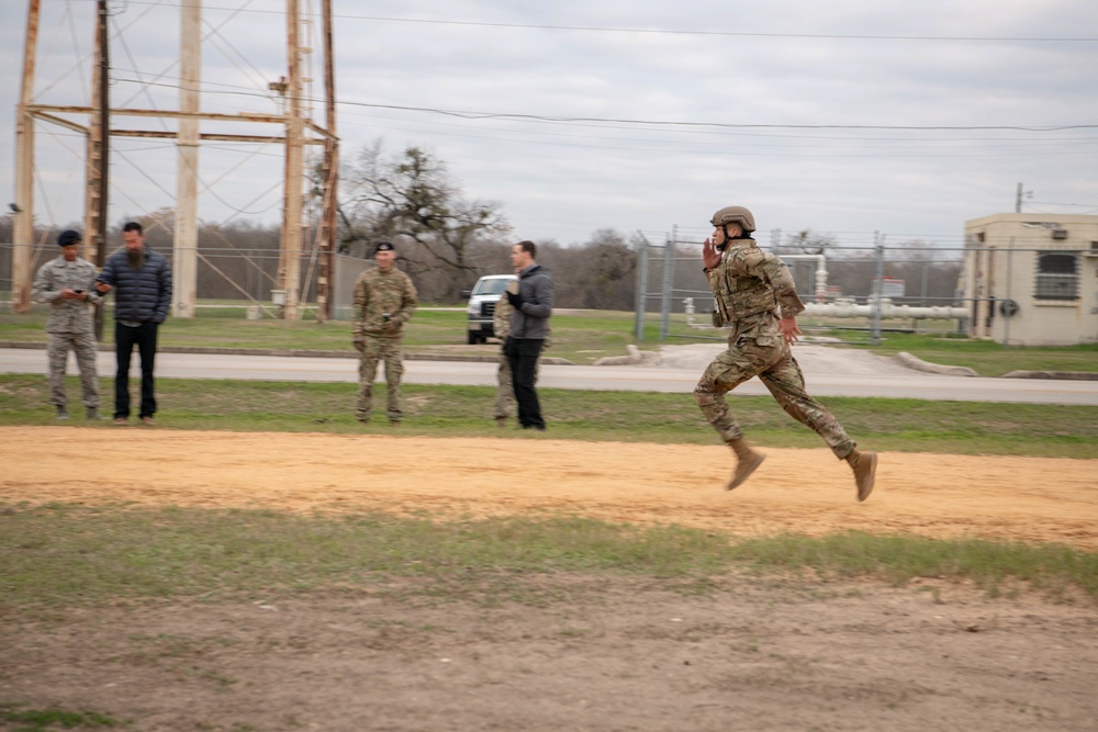 AETC selects world-wide Defender Challenge team
