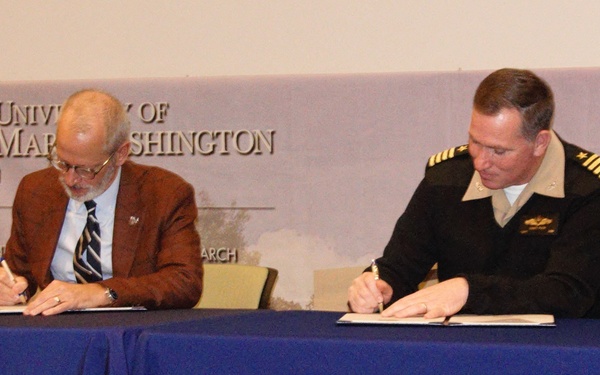 MOU - Dahlgren and UMW