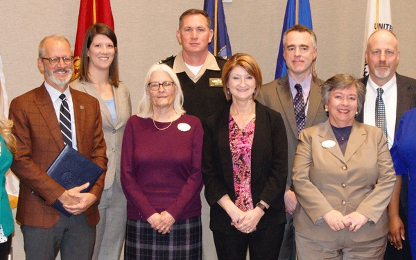 MOU - Dahlgren and UMW