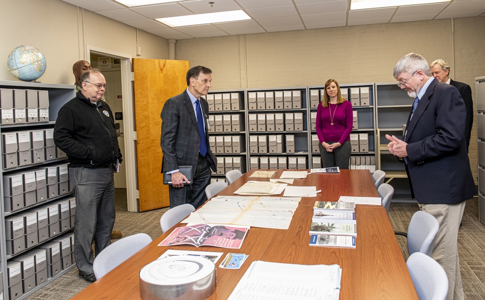 DNS Tours Naval History and Heritage Command