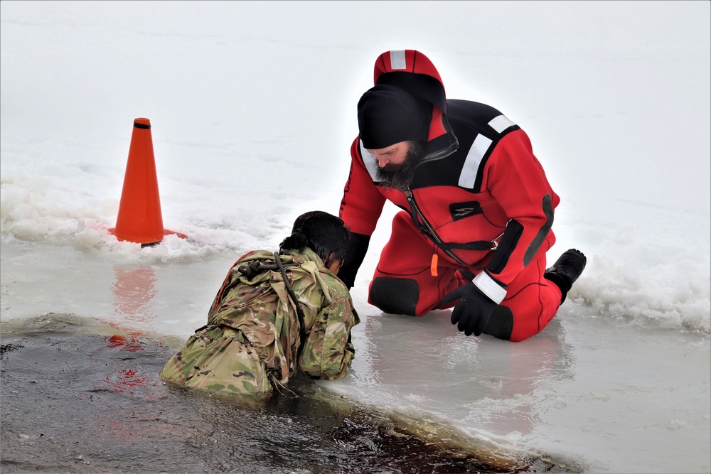 Students complete cold-water immersion training at Fort McCoy