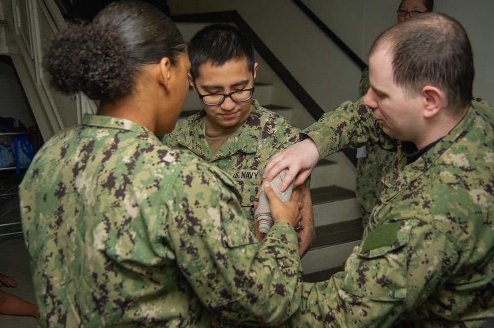 Medical Training Aboard USS George Washington