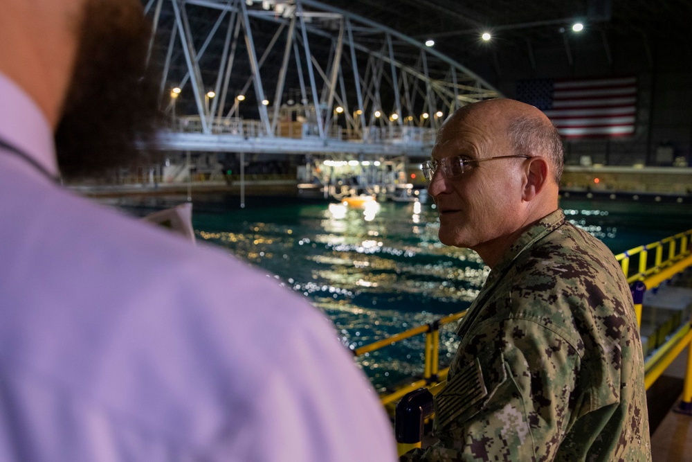 Dvids Images Cno Visits Naval Surface Warfare Center Carderock Division Image 4 Of 5 8702