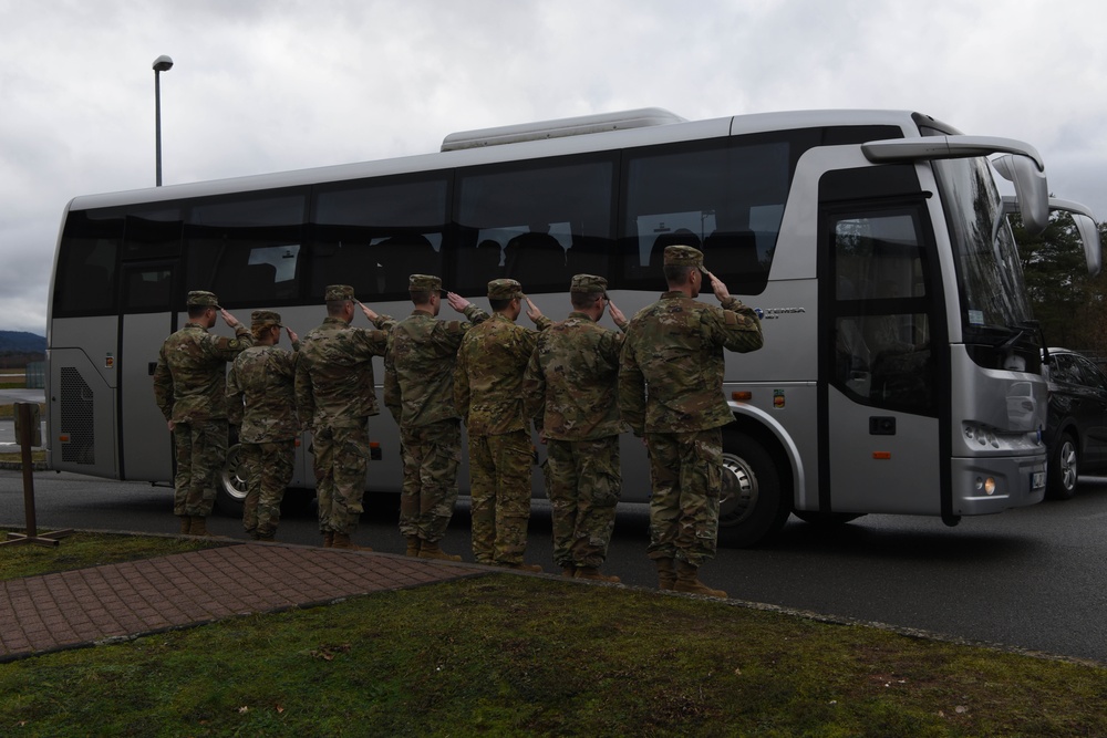 Major Gen. Gordy visits 521st AMOW