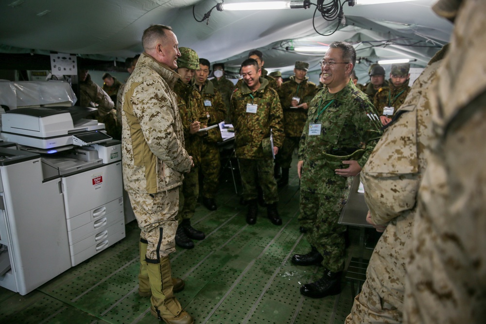 Maj. Gen. Jurney Meets With Lt. Gen. Yoshida at Northern Viper 2020