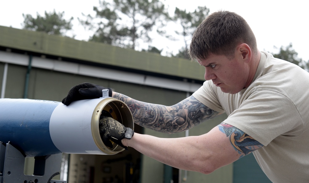 Spangdahlem munitions Airmen prepare F-16 armament during FTD Portugal 2020