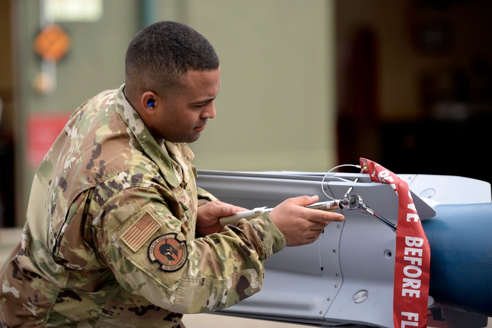 Spangdahlem munitions Airmen prepare F-16 armament during FTD Portugal 2020