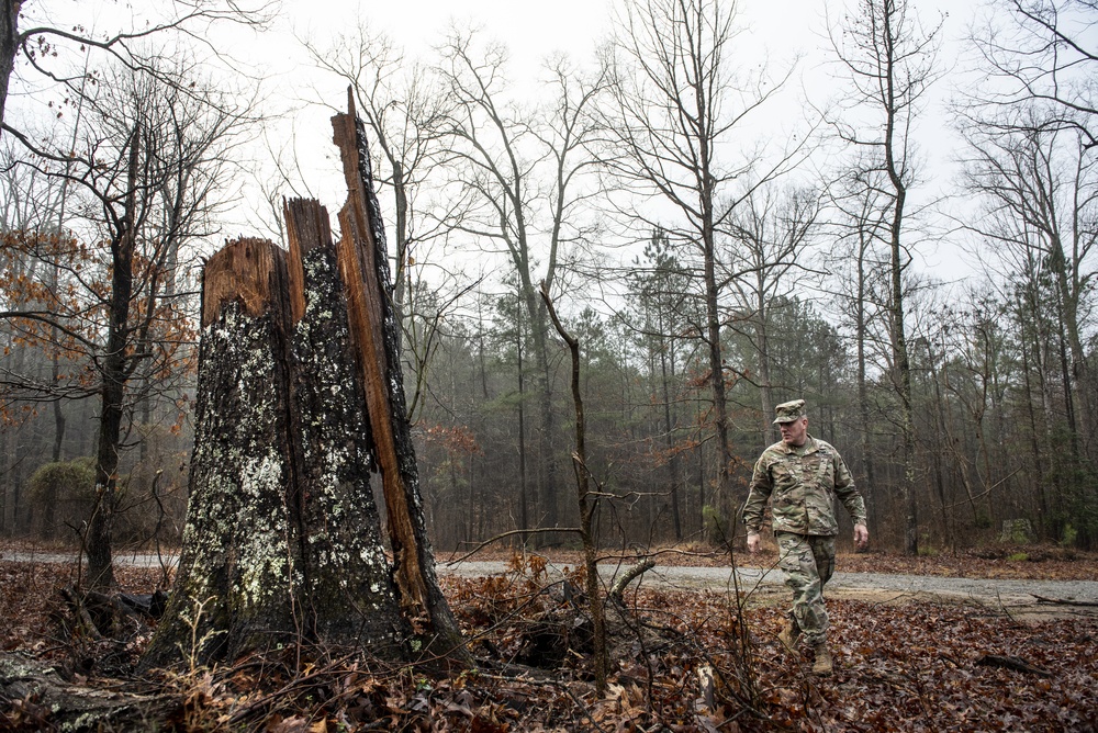 Honoring the memory of fallen Warrant Officer