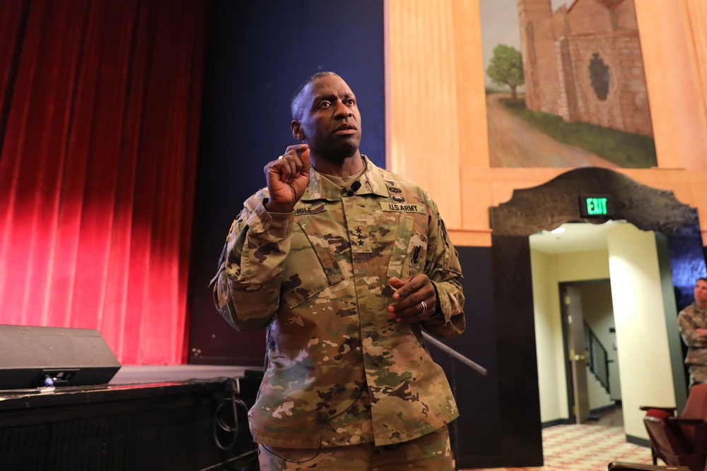 Surgeon General Hosts TSG Update and Wolf Pack Awards