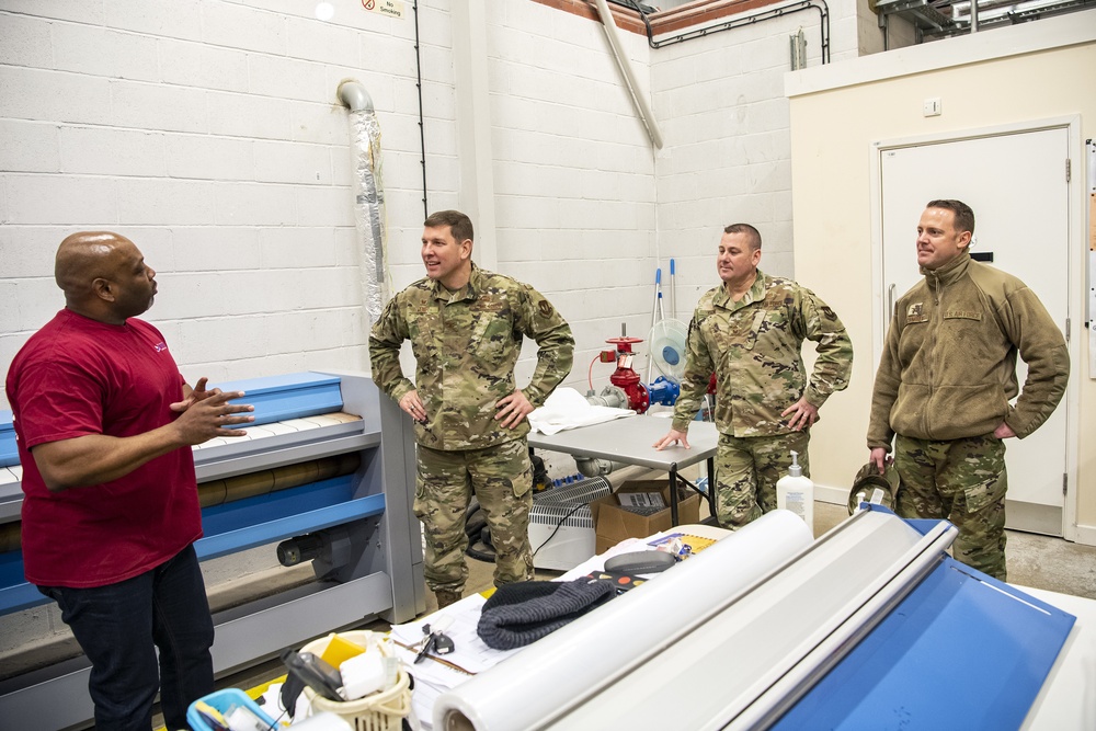 501st CSW CC tours 423d FSS laundry facility