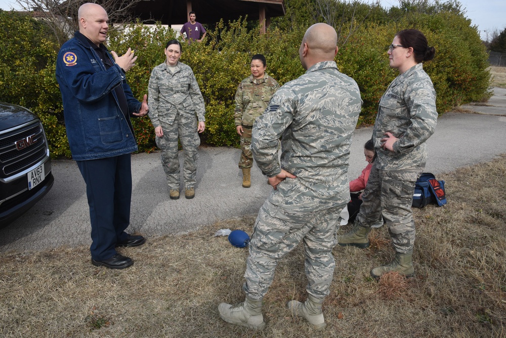 EMT refresher course updates Airmen