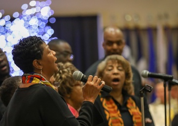 Faith and spirit shine at National Prayer Breakfast