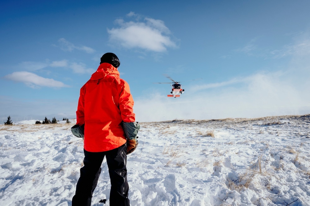 Coast Guard ASTs conduct survival training, Kodiak, Alaska