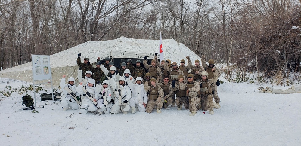 U.S Navy Corpsmen conduct Bilateral Medical Training with JGSDF at Northern Viper