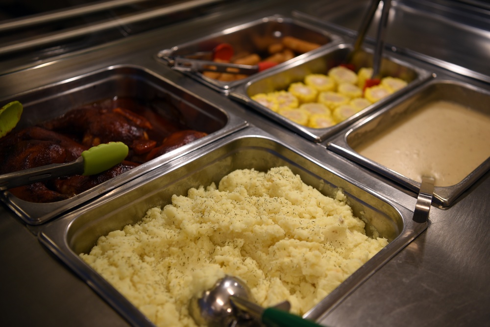 Jawbone Flight Kitchen provides hot meals to Ramstein