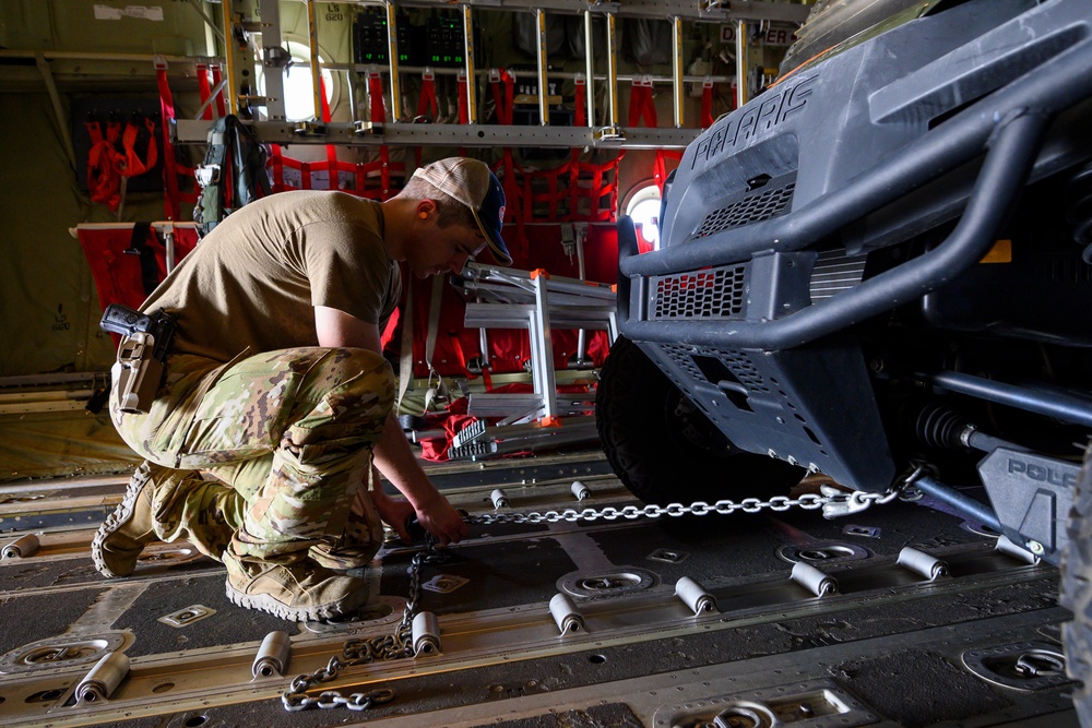 75th EAS delivers supplies to outpost in Somalia