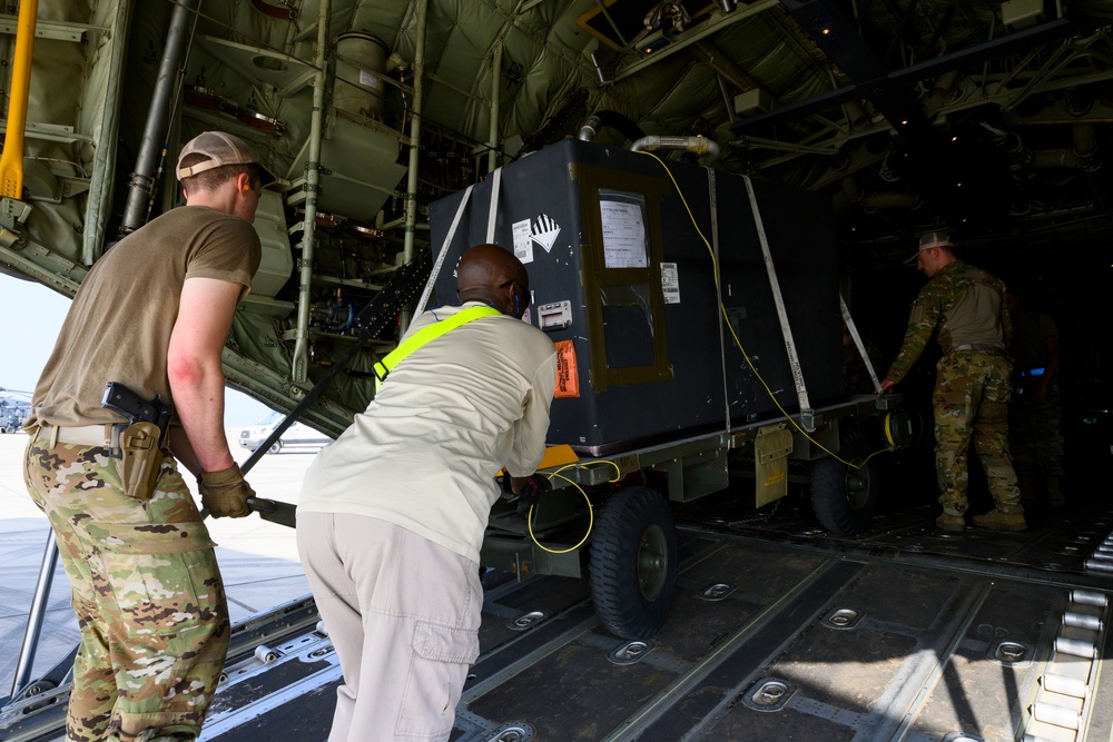 75th EAS delivers supplies to outpost in Somalia