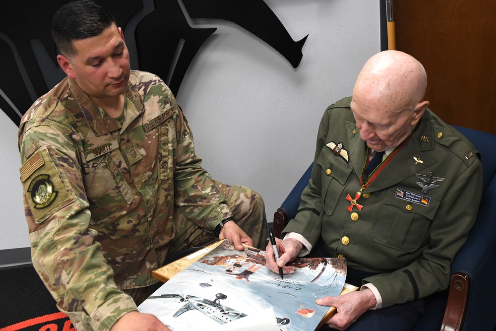 Candy Bomber visits Team Travis