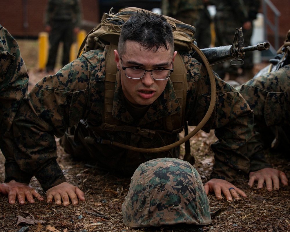 Corporals Course 615-20 Obstacle Endurance Course