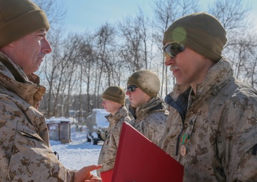 U.S. Marine Col. Perry Awards Marines and Sailor at Northern Viper 2020