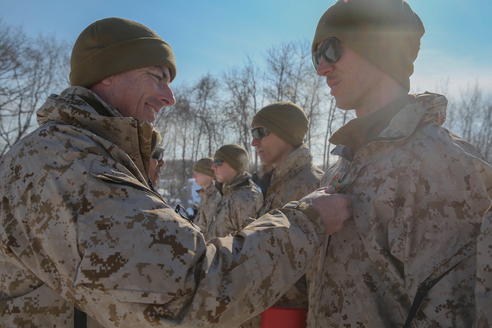 U.S. Marine Col. Perry Awards Marines and Sailor at Northern Viper 2020 U.S. Marine Col. Perry Awards Marines and Sailor at Northern Viper 2020