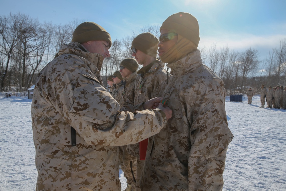 U.S. Marine Col. Perry Awards Marines and Sailor at Northern Viper 2020 U.S. Marine Col. Perry Awards Marines and Sailor at Northern Viper 2020